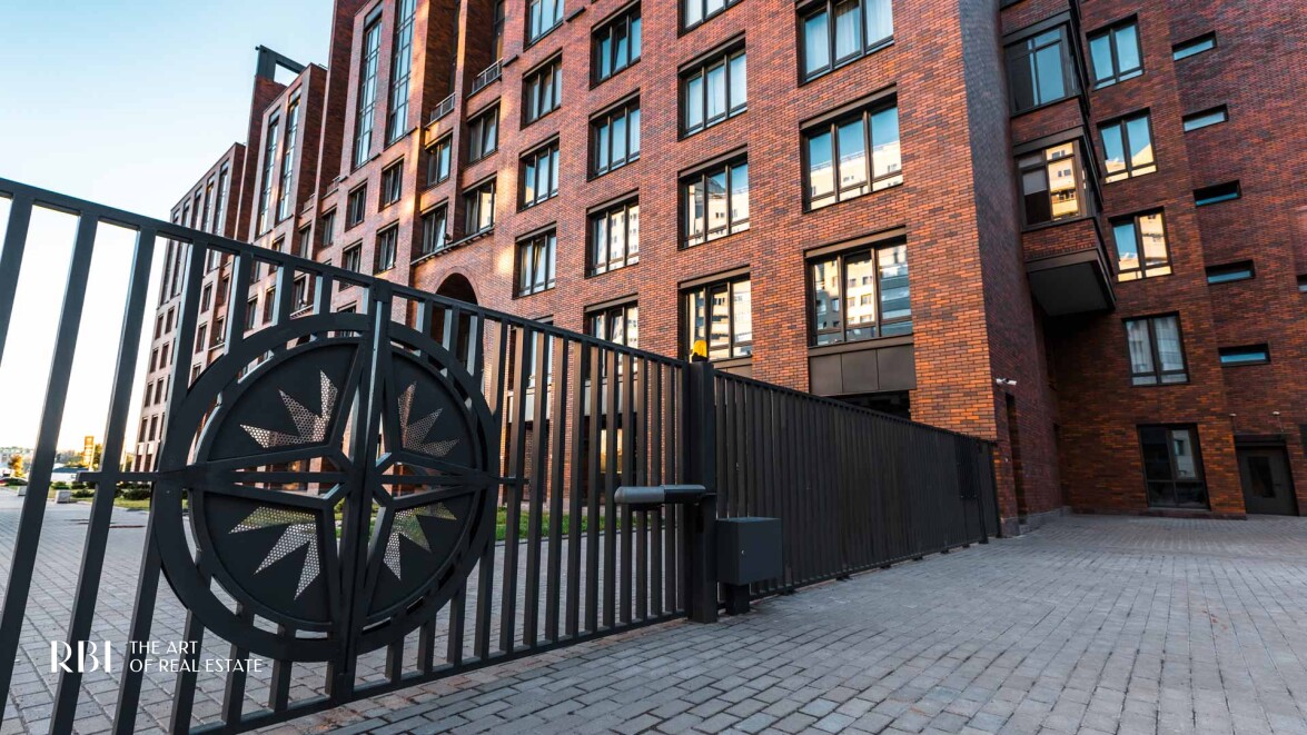 Четыре горизонта/Дом на излучине Невы - № 9